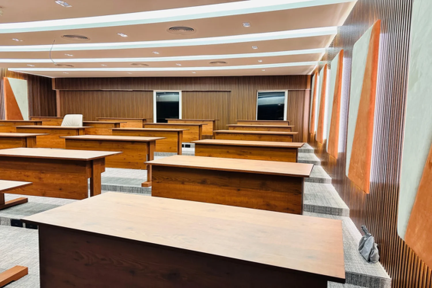 Img (1) 1008x756 504x378